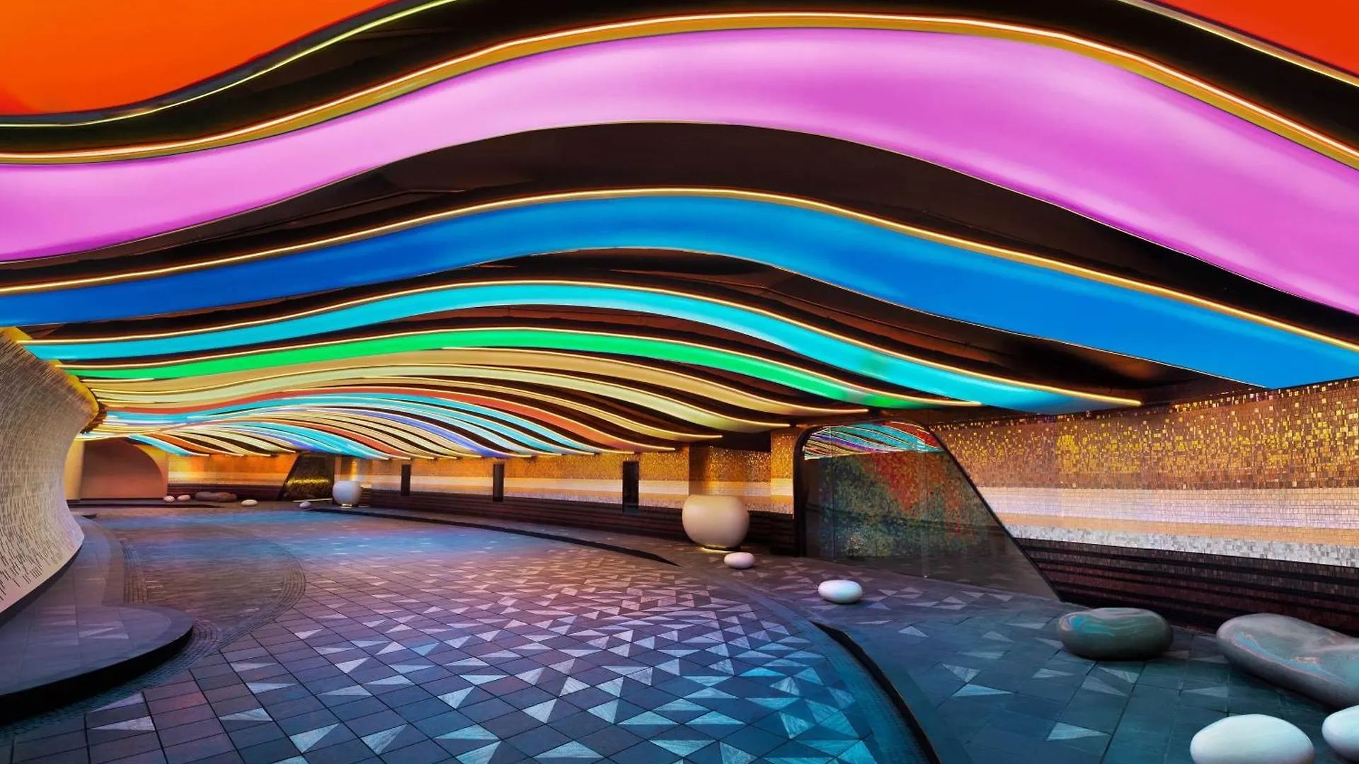 Resort W Dubai - The Palm Hotel