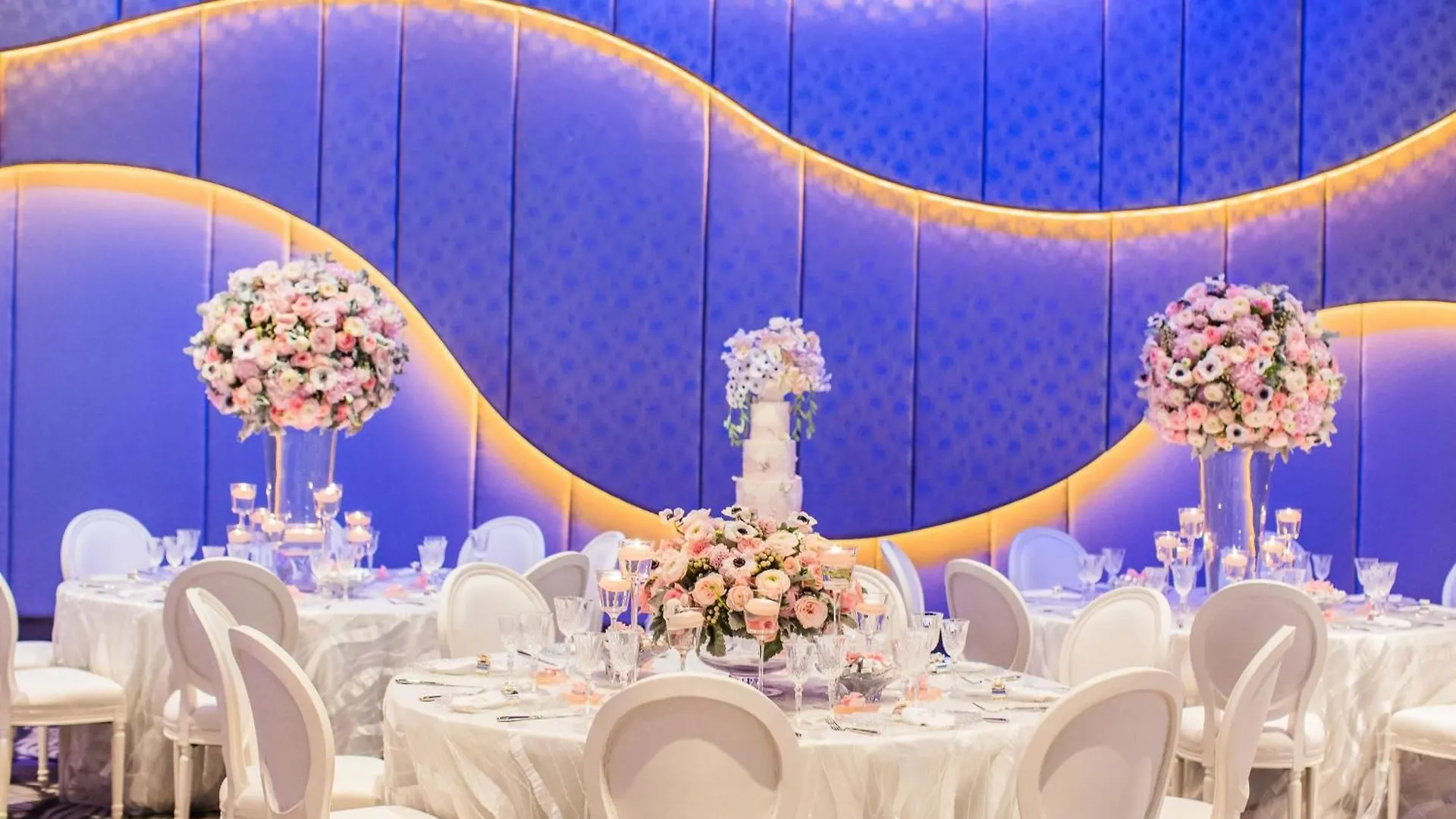W Dubai - The Palm Hotel Resort